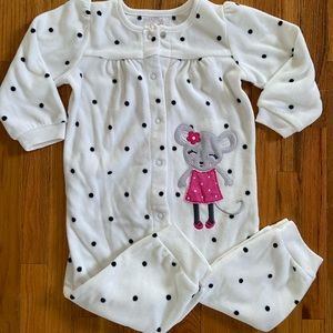 Carter’s fleece girls 18 mo outfit pajamas EUC